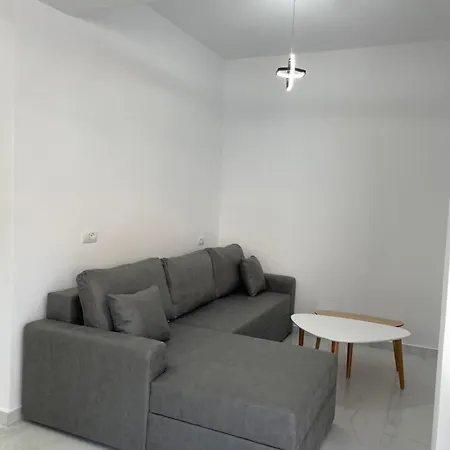 Apartment White House Dami